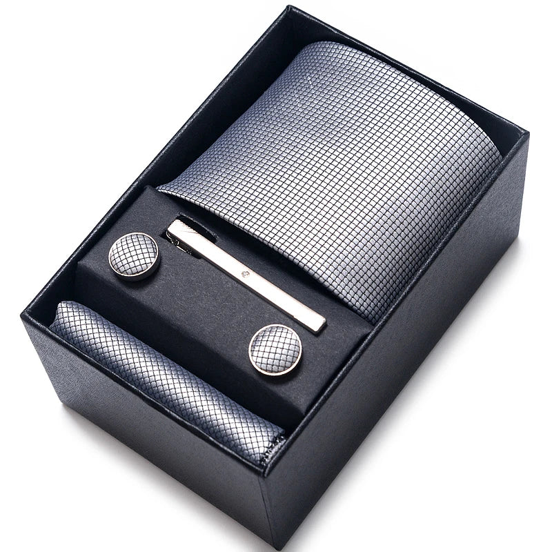 Set de corbata, pañuelo y gemelos Vittorio
