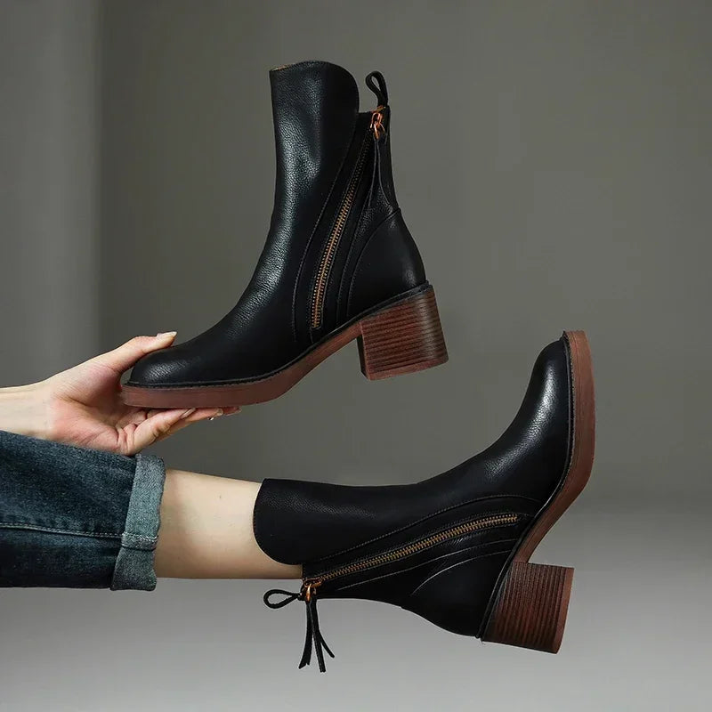 Botines Alba negros con vaqueros - Nordiva