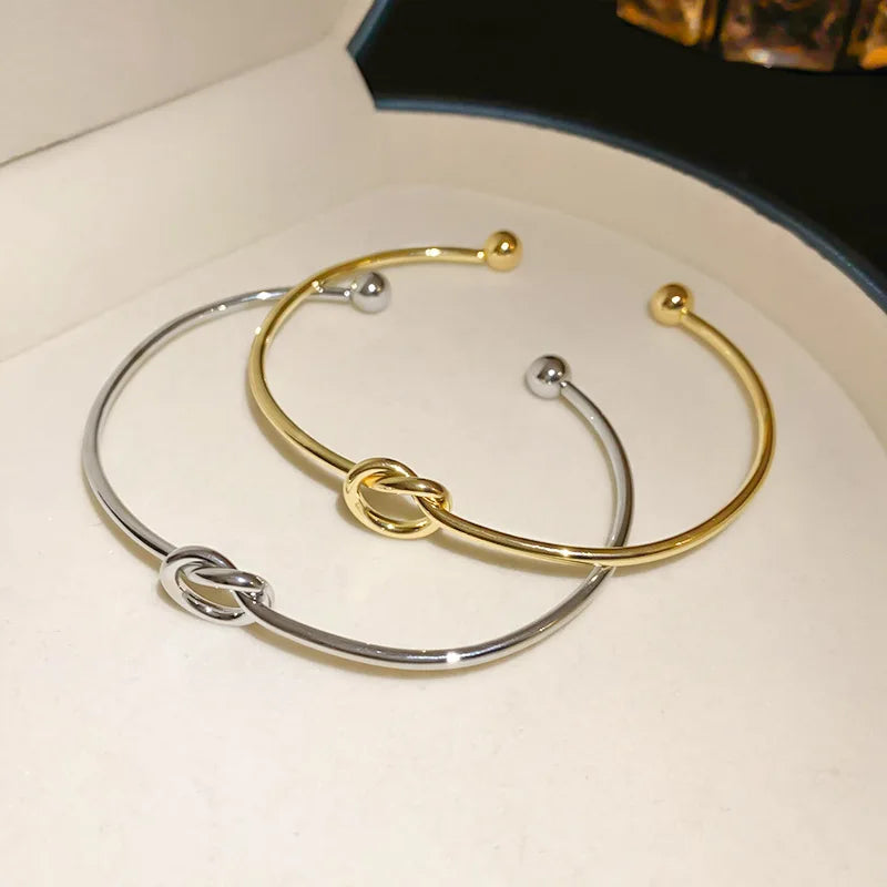 Brazalete de nudo Brisa