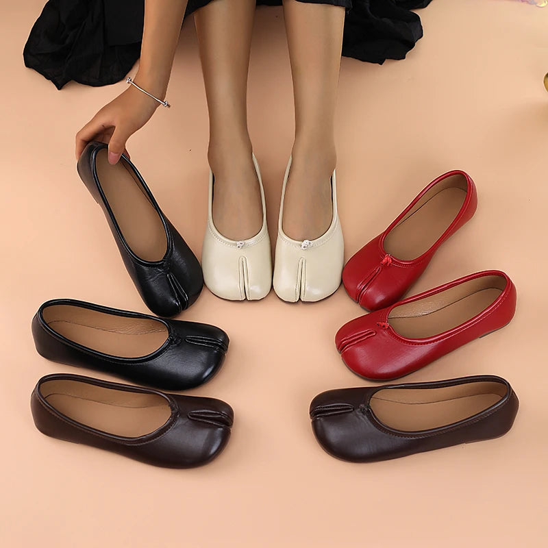 Elle Split-Toe Flats