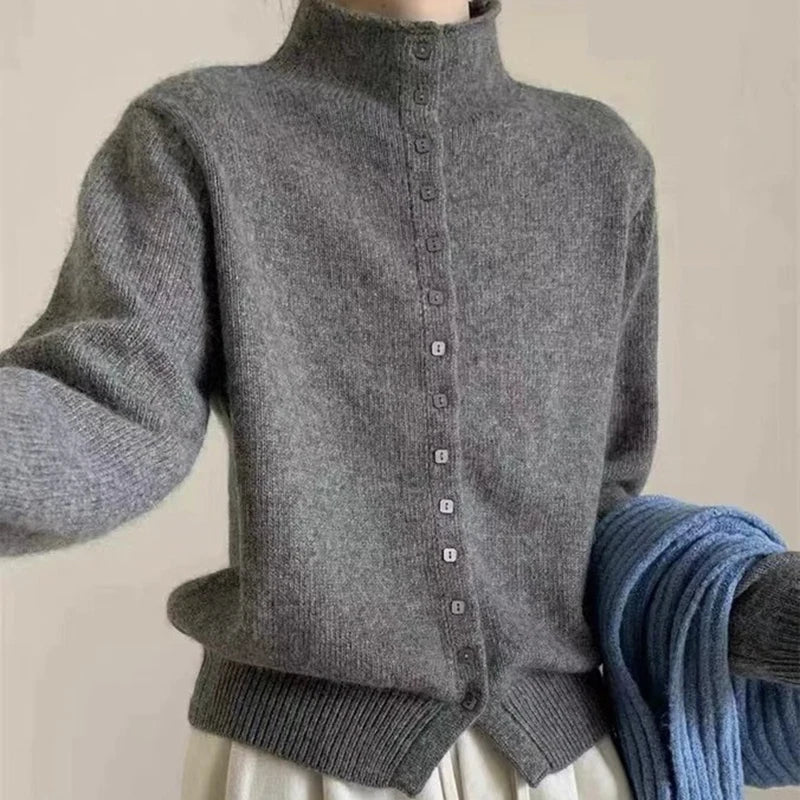 Jersey Ingrid en gris marengo con botonadura frontal