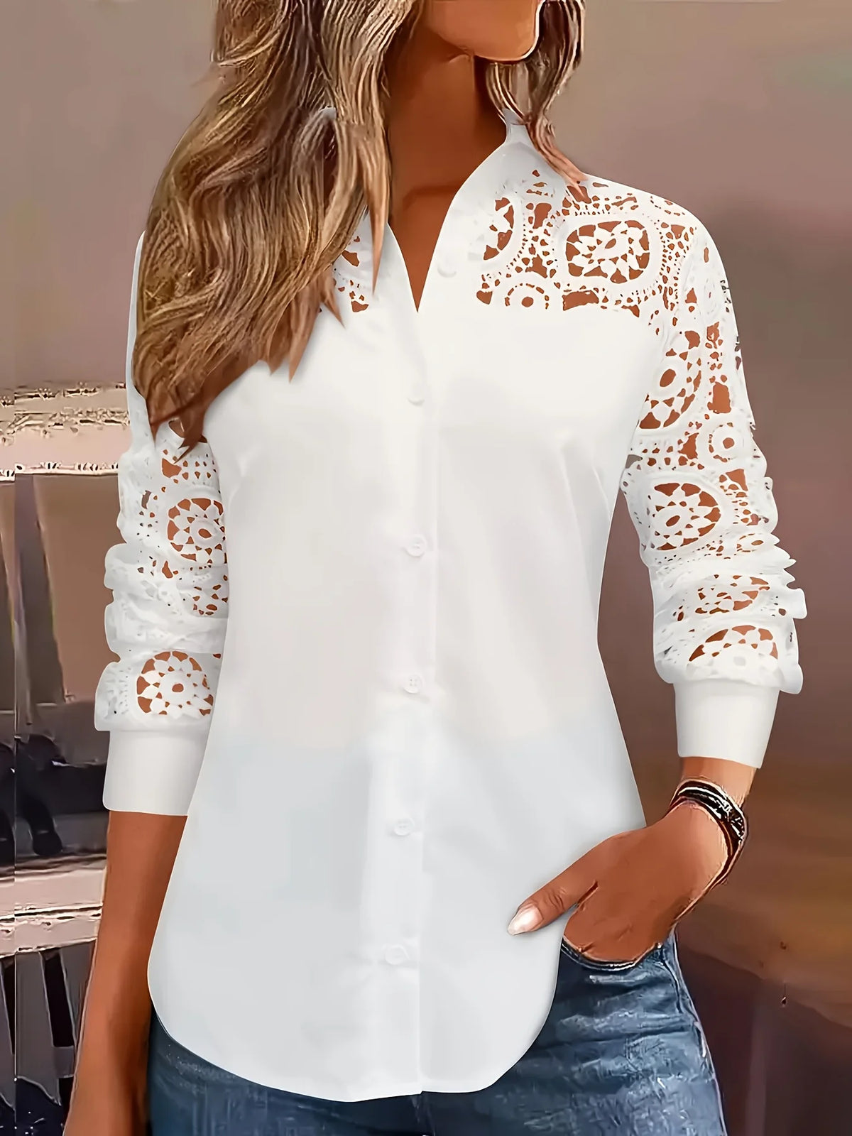 Camisa con hombros de encaje Julia