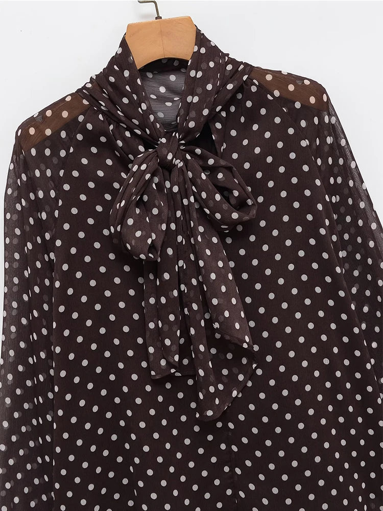 Blusa de lunares con lazada Valeria