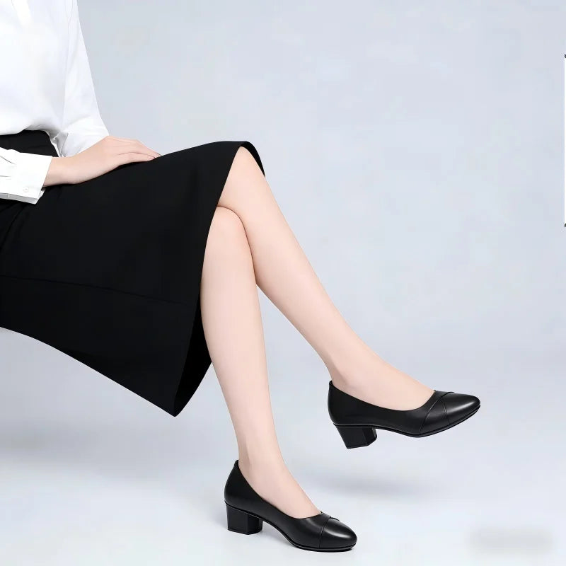 Zapatos Clara con falda midi - Nordiva