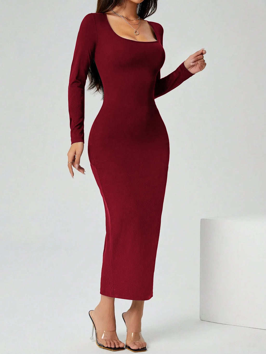 Vestido Noor en burdeos - Nordiva