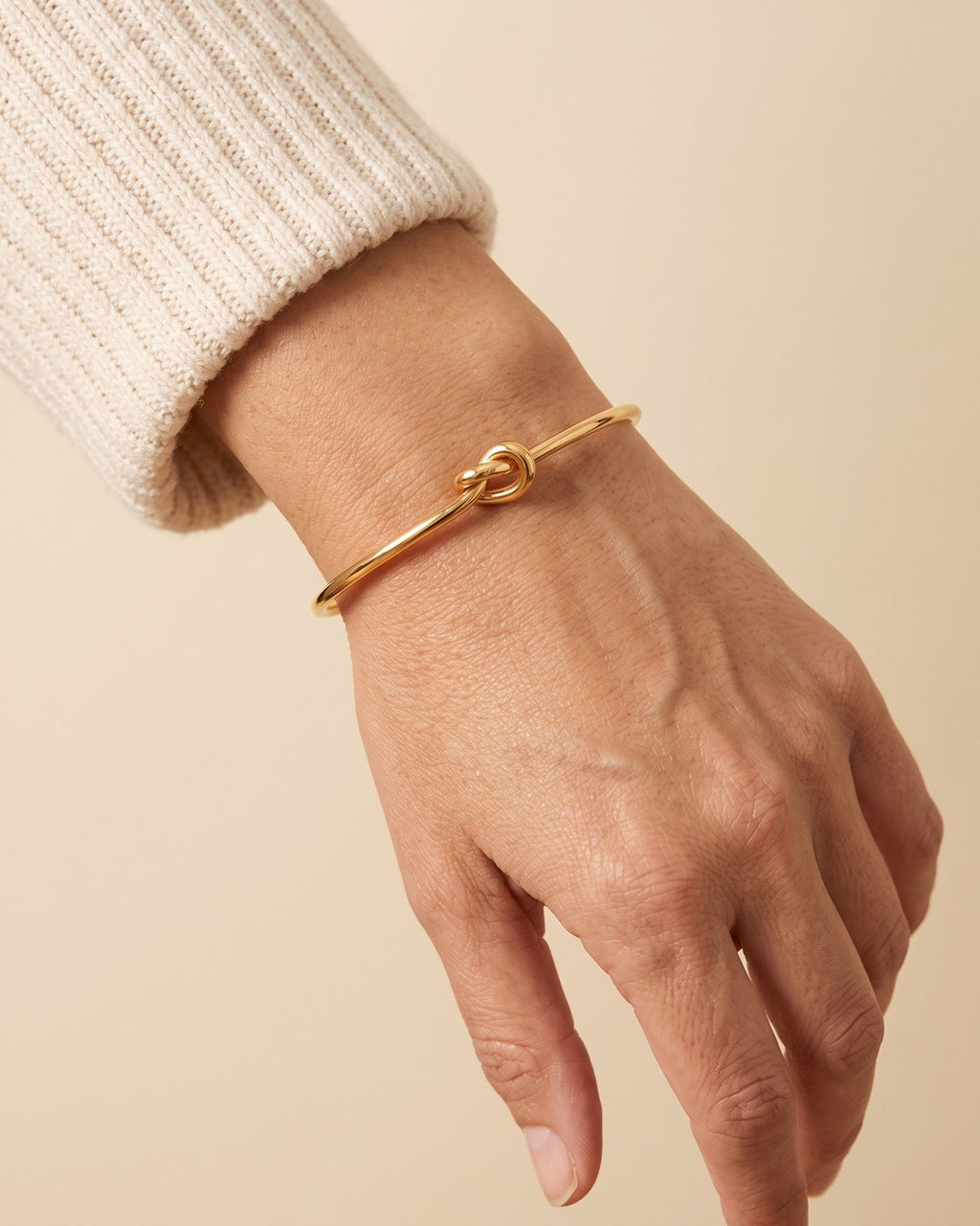 Brazalete de nudo Brisa