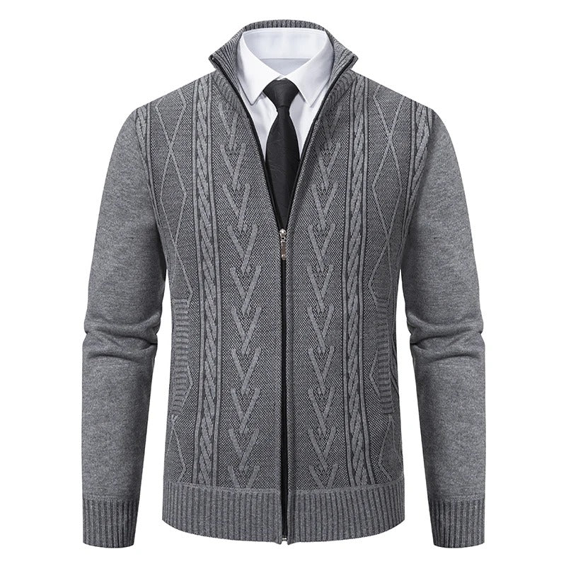 Chaqueta de punto trenzado con cremallera en gris, vista frontal