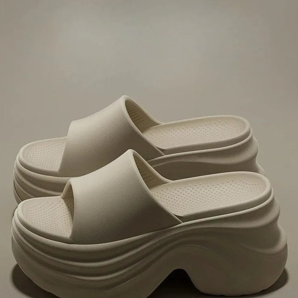Sandalias de plataforma Clara en color caqui