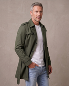 Gabardina corta estilo inglés Víctor, vista de tres cuartos - Verde militar