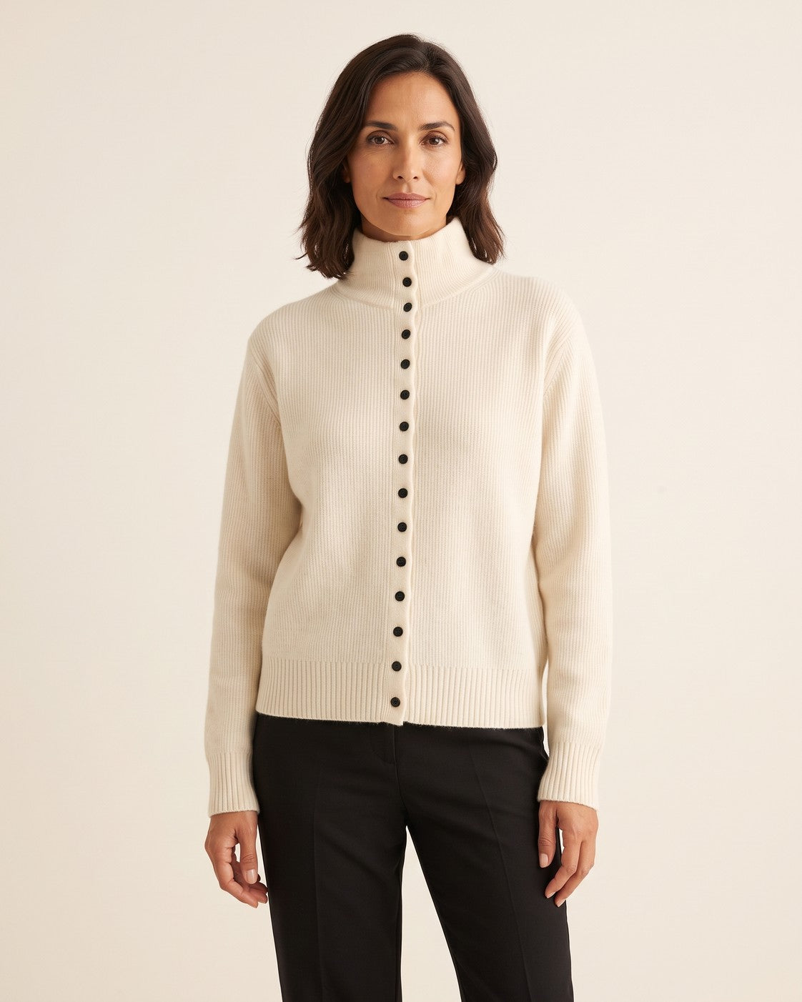 Jersey de cuello alto con botones Ingrid