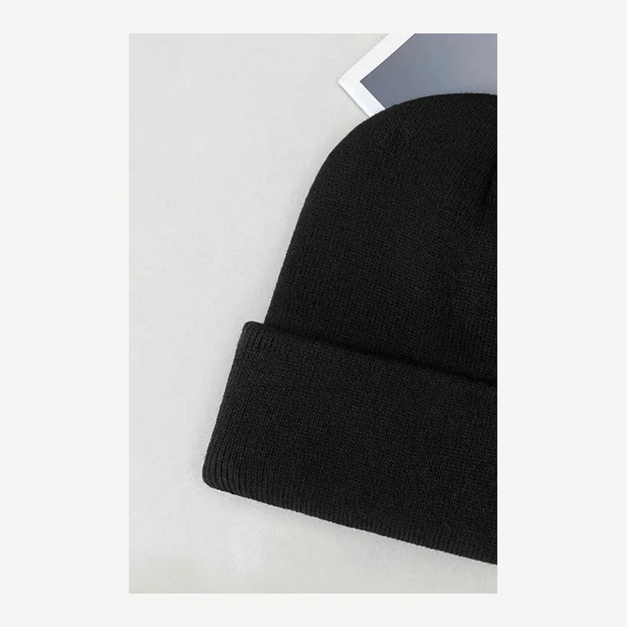 Gorro de punto con vuelta Ivo en color negro