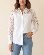 Camisa con hombros de encaje Julia
