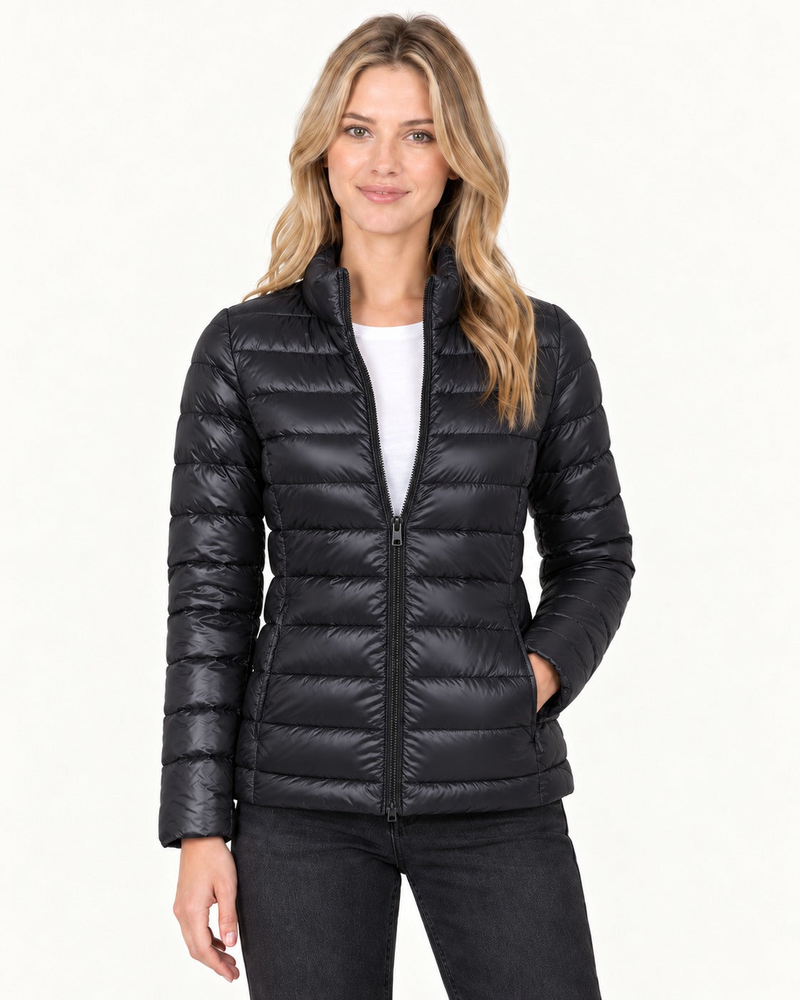Chaqueta acolchada ultraligera Noa en color negro