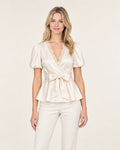 Blusa de saten y encaje Clara