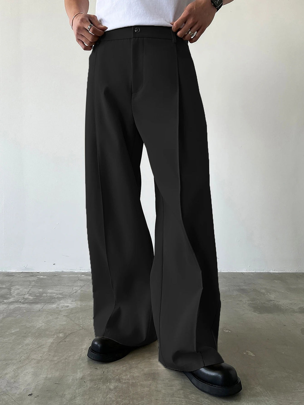 Pantalón de vestir de pinzas en negro
